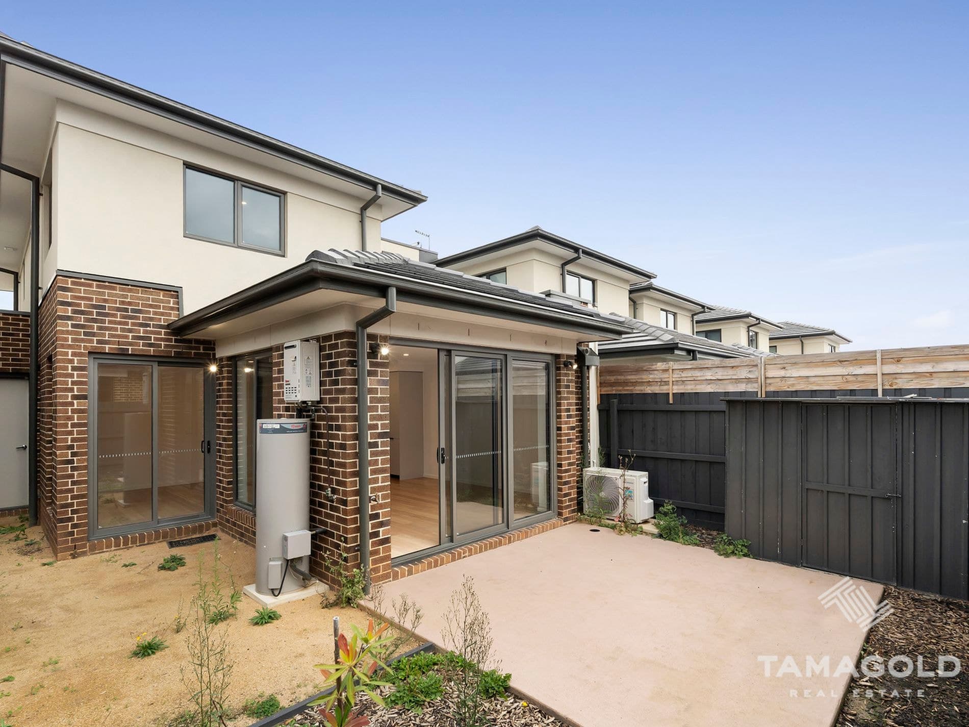 NARRE WARREN, Narre Warren - Thumbnail 7