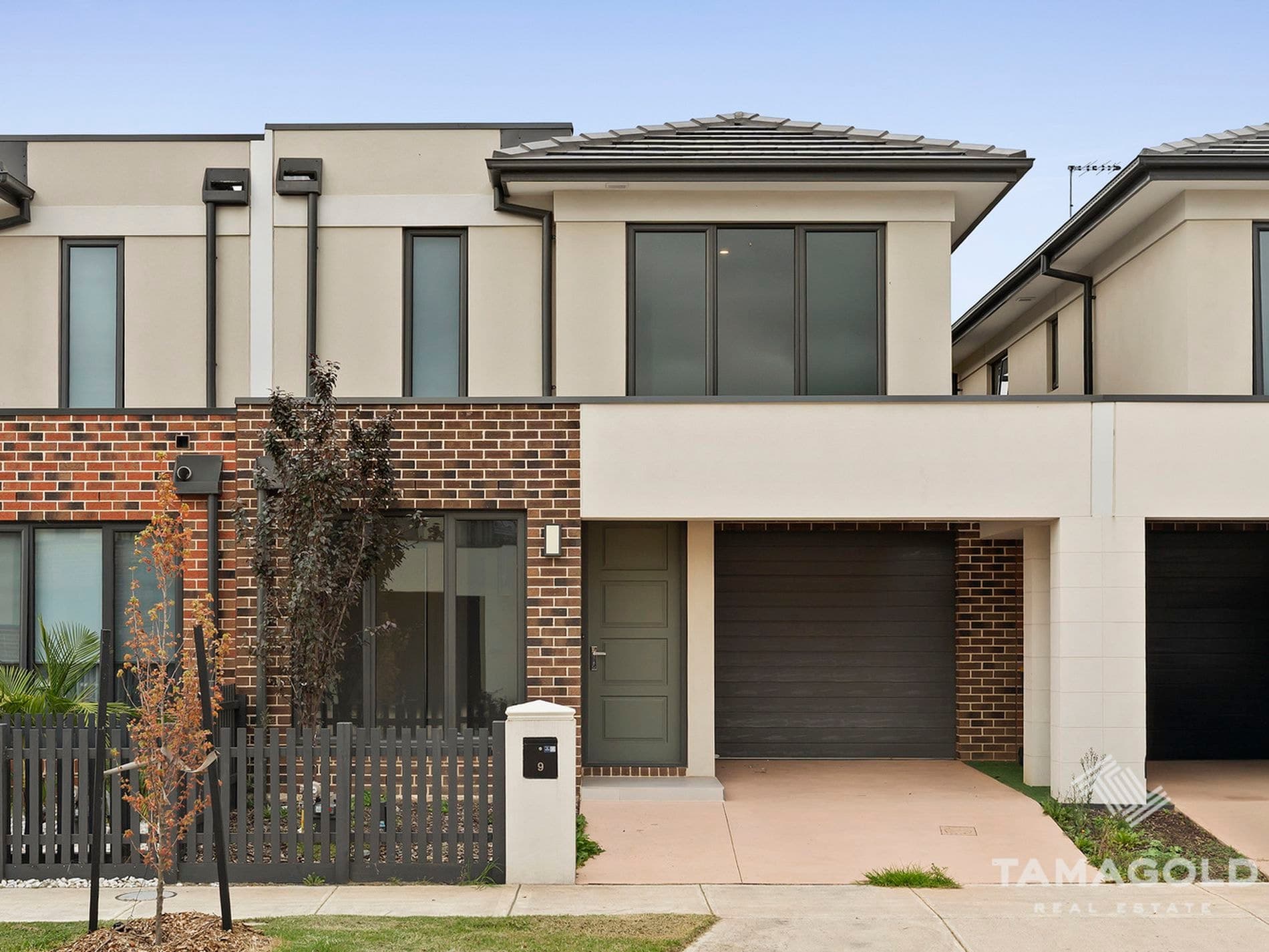 NARRE WARREN, Narre Warren - Thumbnail 8