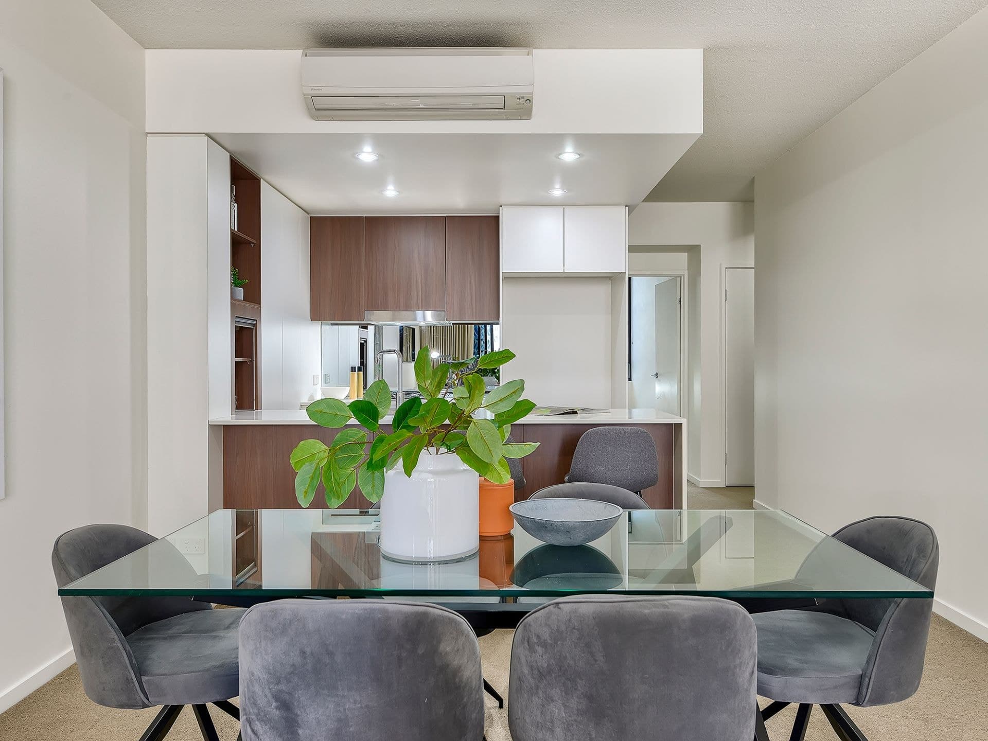 201/31 Longland Street, NEWSTEAD QLD, Newstead - Thumbnail 6
