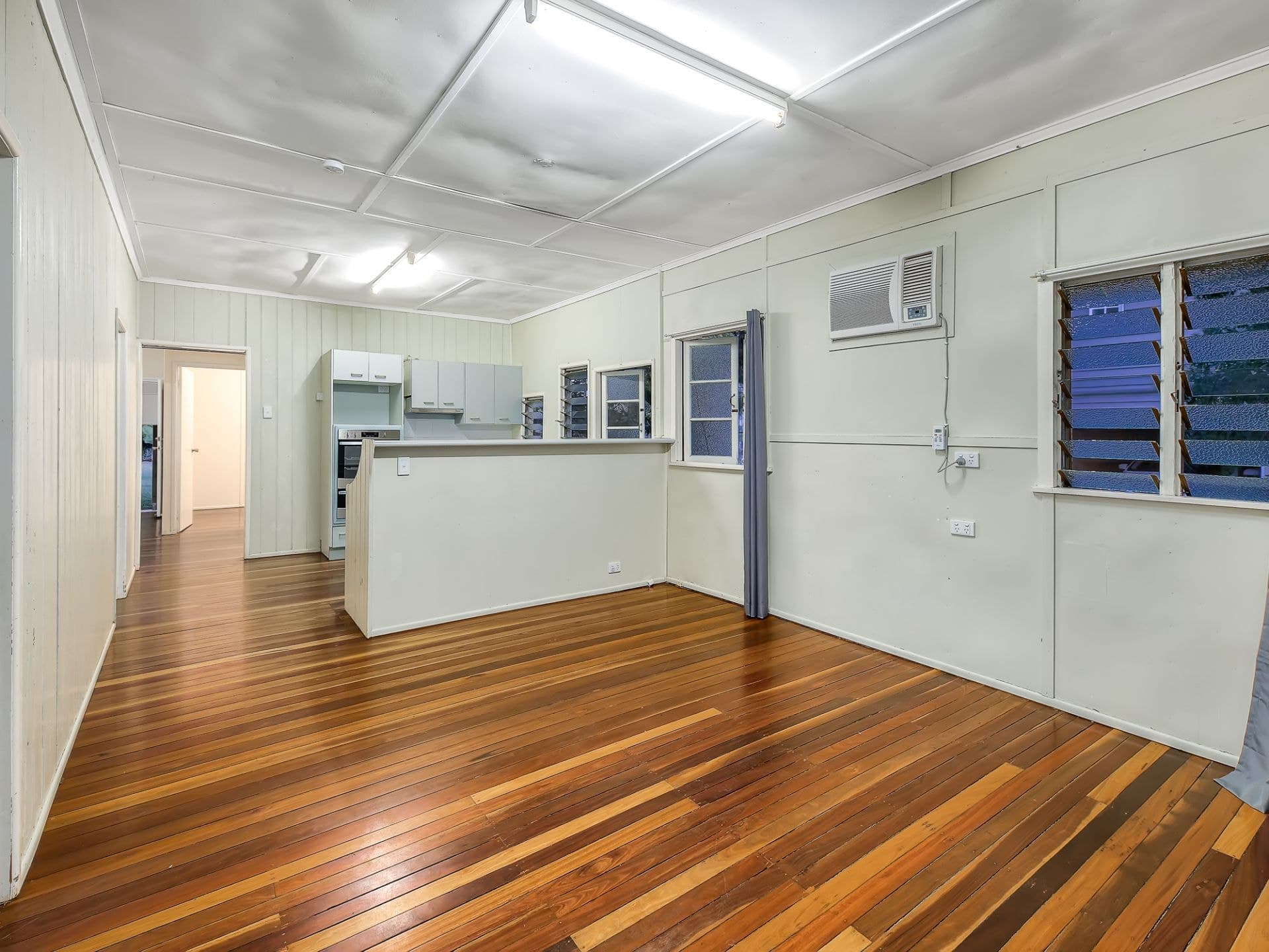 77 Pascoe Street, MITCHELTON QLD, Mitchelton - Thumbnail 6
