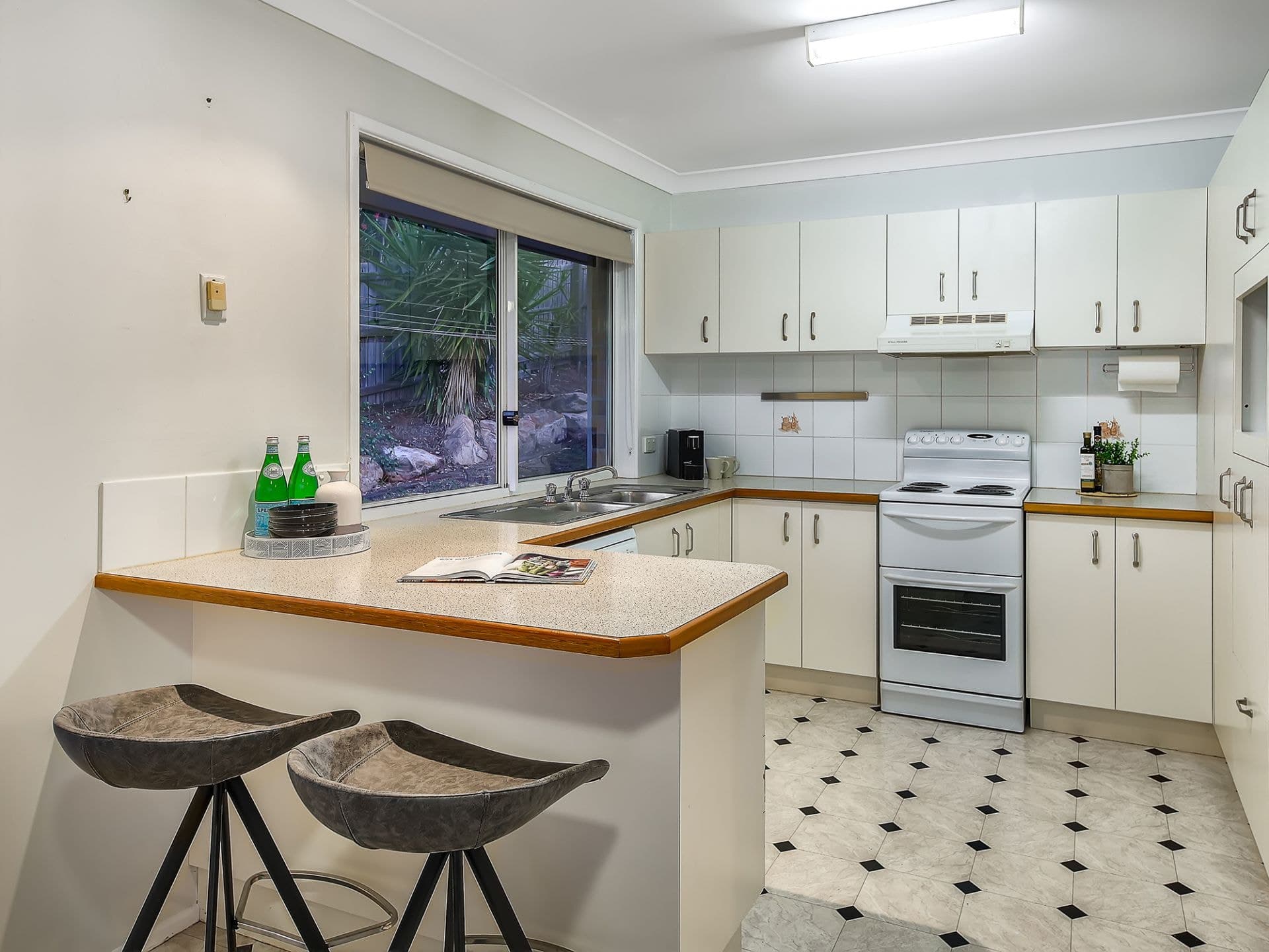 21 Gum Leaf Court, ALBANY CREEK QLD, Albany Creek - Thumbnail 5