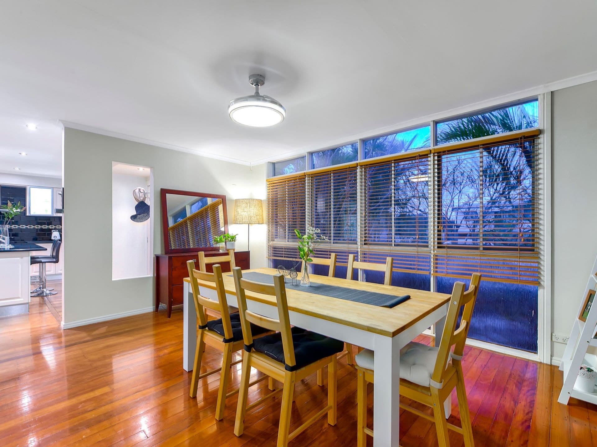 23 Amaroo Street, ARCHERFIELD QLD, Archerfield - Thumbnail 3