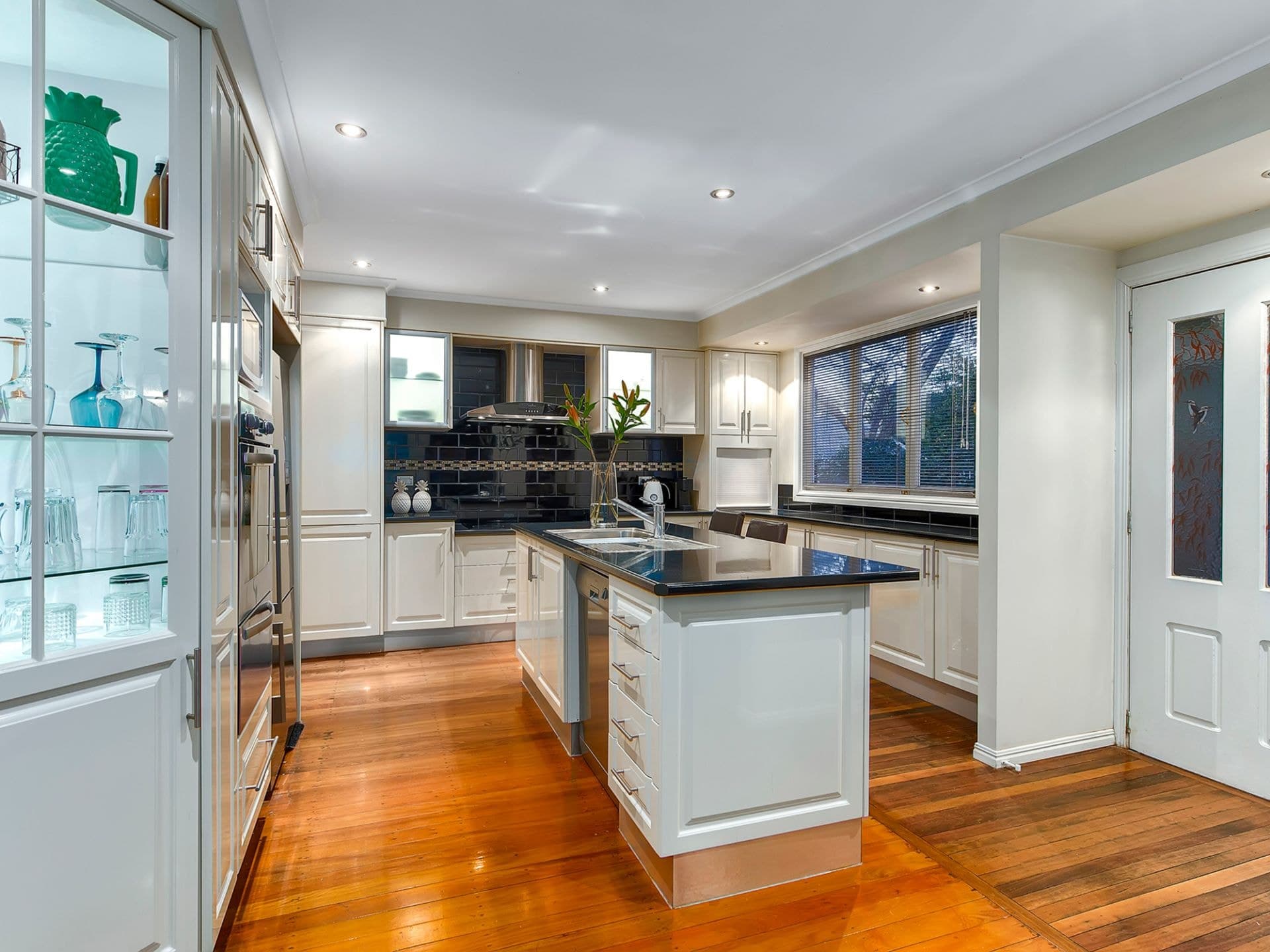 23 Amaroo Street, ARCHERFIELD QLD, Archerfield - Thumbnail 4