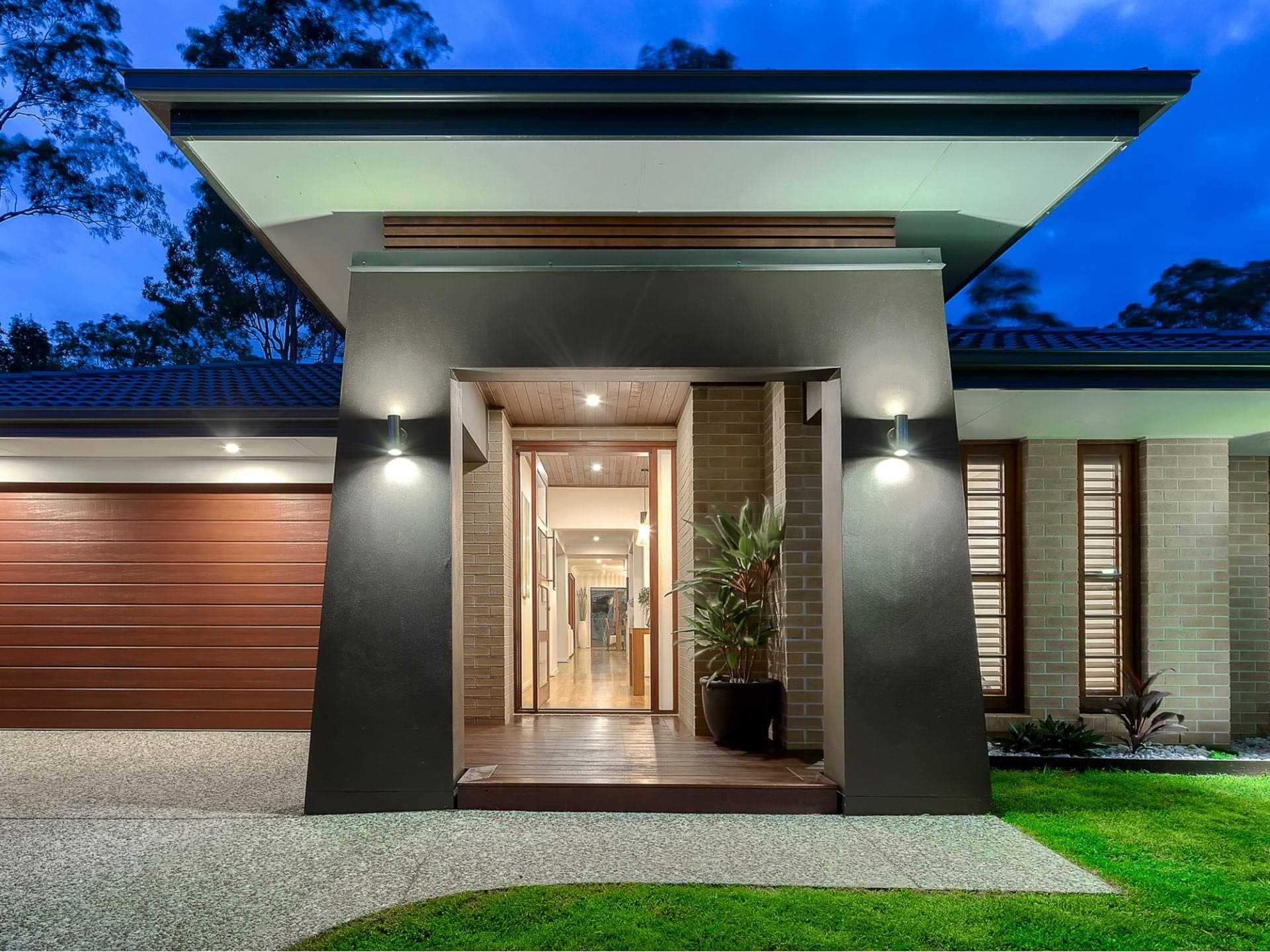 9 Jillaine Street, EVERTON HILLS QLD, Everton Hills - Thumbnail 2