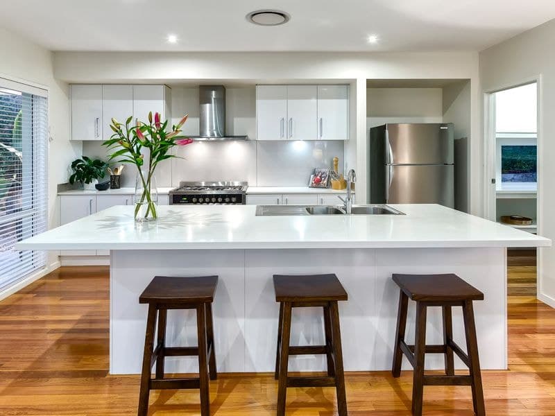 10 Jillaine Street, EVERTON HILLS QLD, Everton Hills - Thumbnail 6
