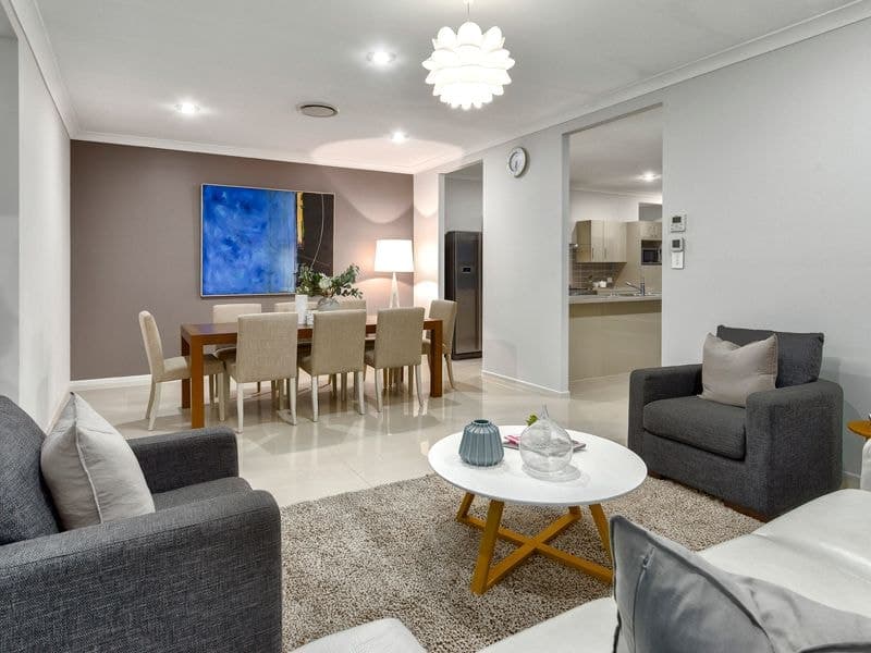 12 Jillaine Street, EVERTON HILLS QLD, Everton Hills - Thumbnail 3