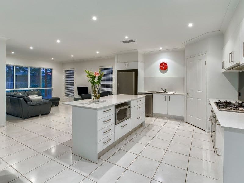 29 Pascoe Street, MITCHELTON QLD, Mitchelton - Thumbnail 5