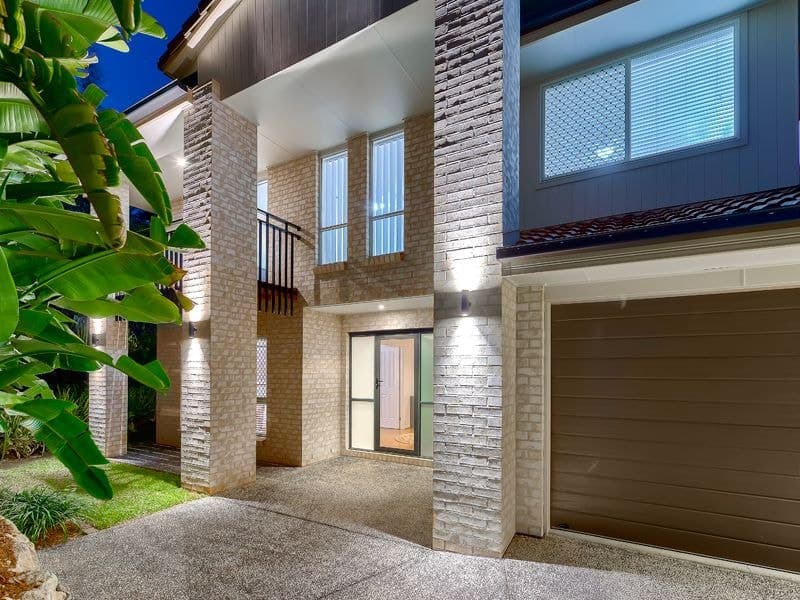 5 Colvillea Court, EVERTON HILLS QLD, Everton Hills - Image 1