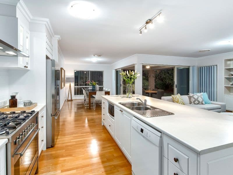5 Colvillea Court, EVERTON HILLS QLD, Everton Hills - Thumbnail 7