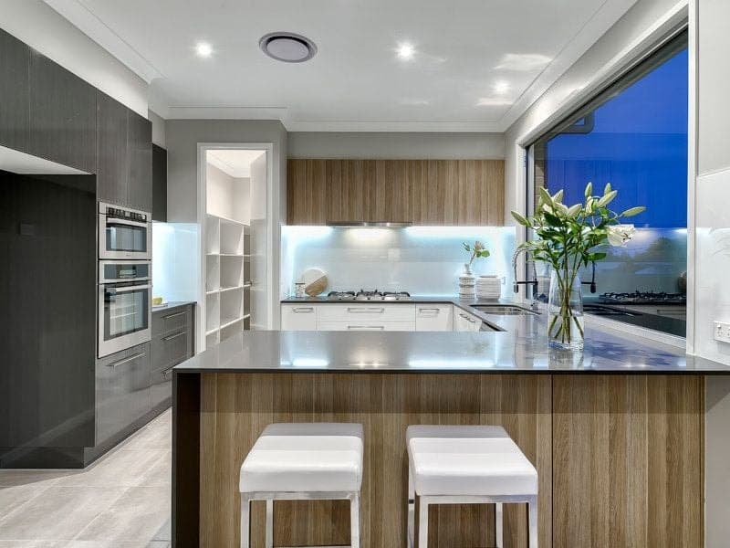 10 Kennion Street, MITCHELTON QLD, Mitchelton - Thumbnail 2