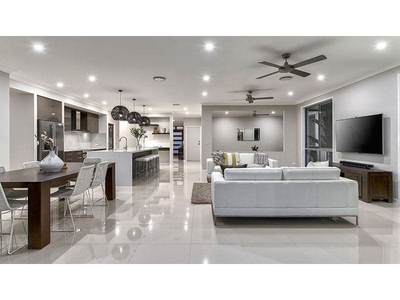 7 Jillaine Street, EVERTON HILLS QLD, Everton Hills - Thumbnail 2
