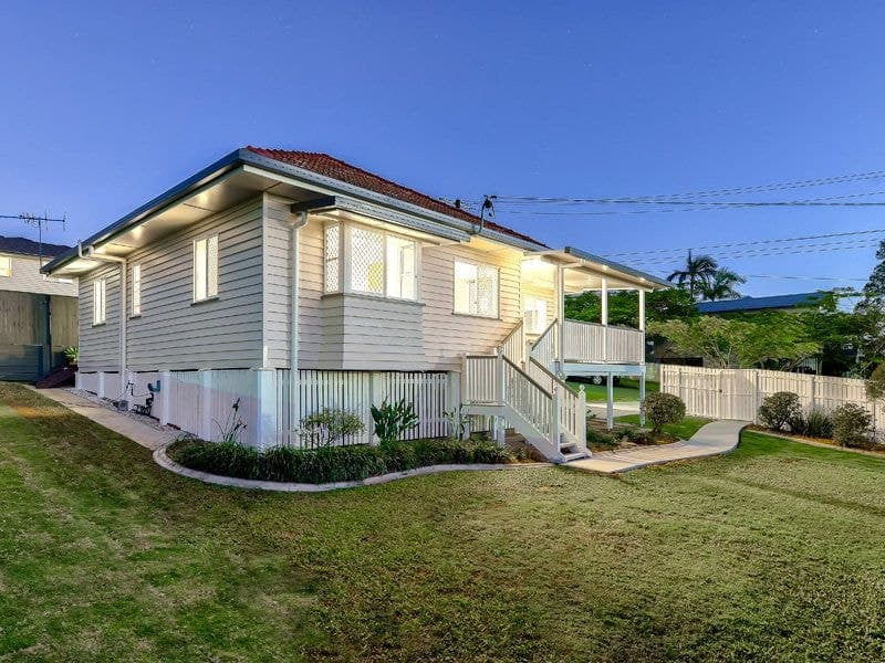 Corner Nicholson Street & Kennion Street, MITCHELTON QLD, Mitchelton - Image 1