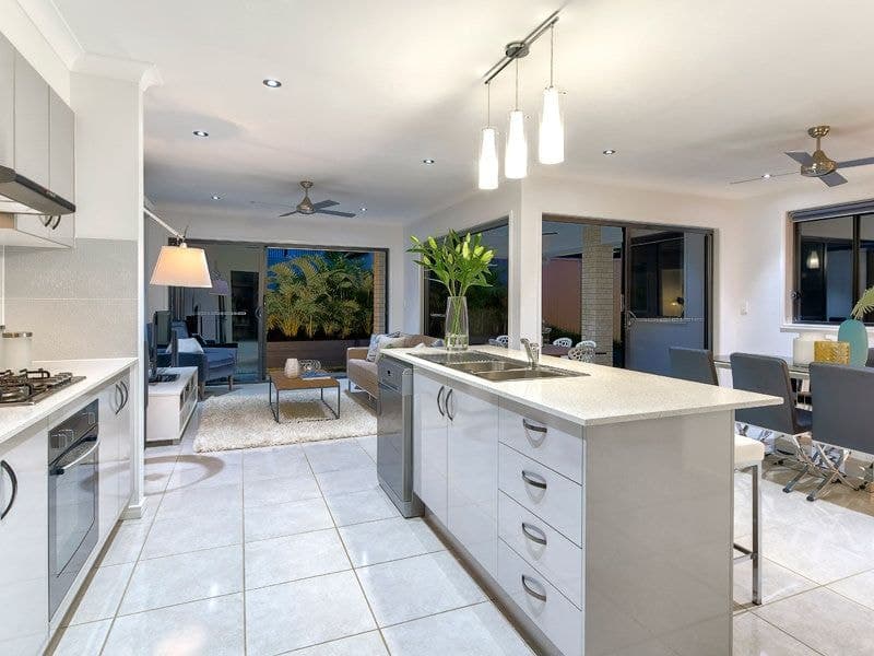 152 Glen Holm Street, MITCHELTON QLD, Mitchelton - Thumbnail 4
