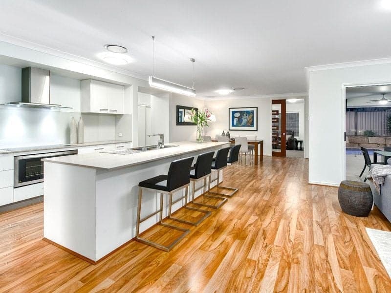 5 Georges Court, EVERTON HILLS QLD, Everton Hills - Thumbnail 2