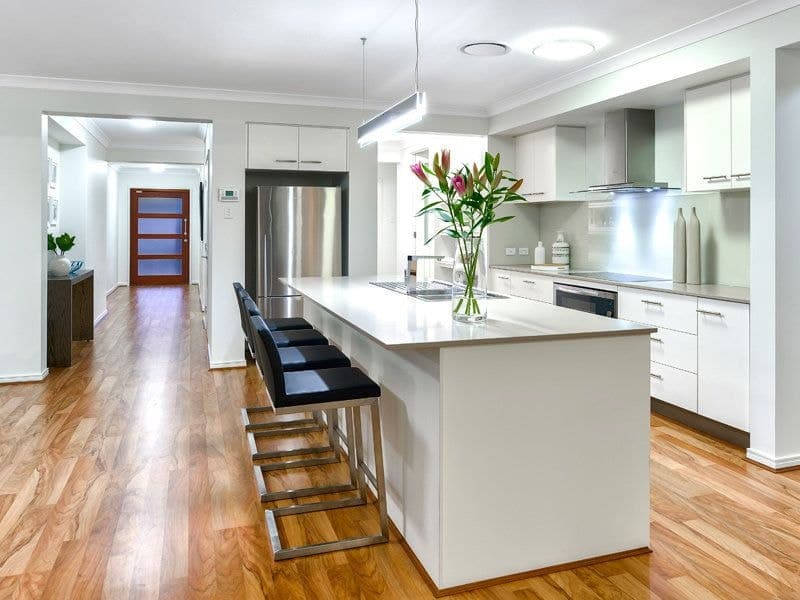 5 Georges Court, EVERTON HILLS QLD, Everton Hills - Thumbnail 3