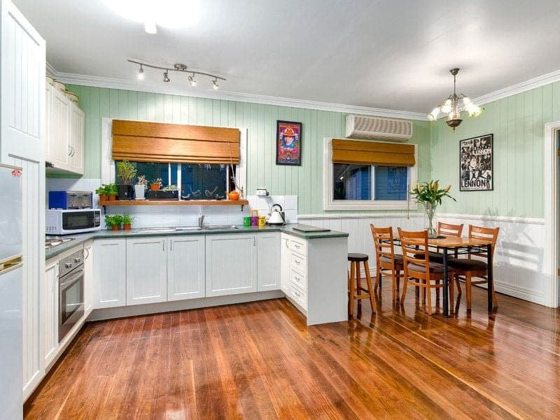 38 Essex Street, MITCHELTON QLD, Mitchelton - Thumbnail 2