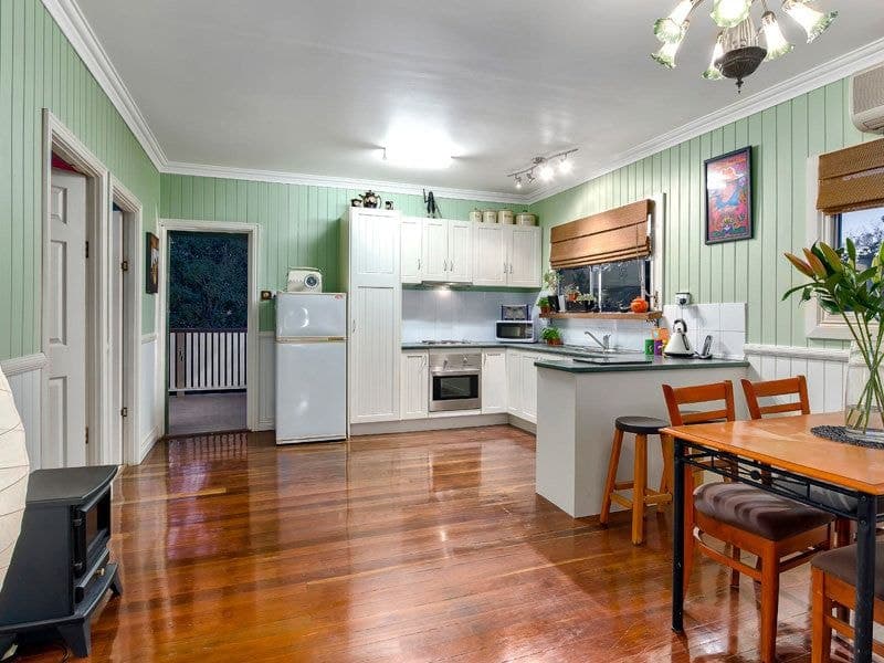 38 Essex Street, MITCHELTON QLD, Mitchelton - Thumbnail 4