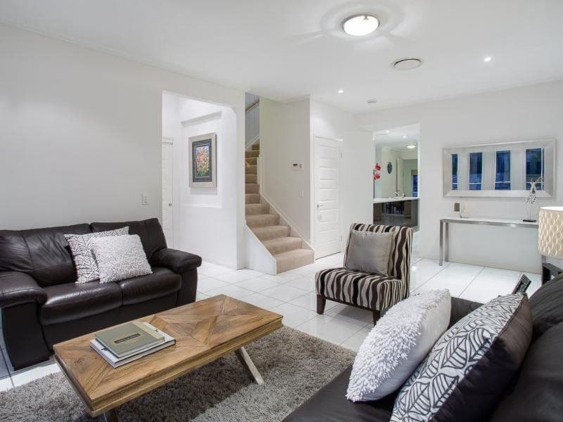 5 Woodhaven Place, MITCHELTON QLD, Mitchelton - Thumbnail 3
