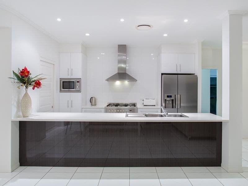 5 Woodhaven Place, MITCHELTON QLD, Mitchelton - Thumbnail 4