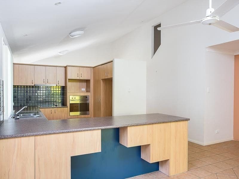 31 Magenta Crescent, MITCHELTON QLD, Mitchelton - Thumbnail 4