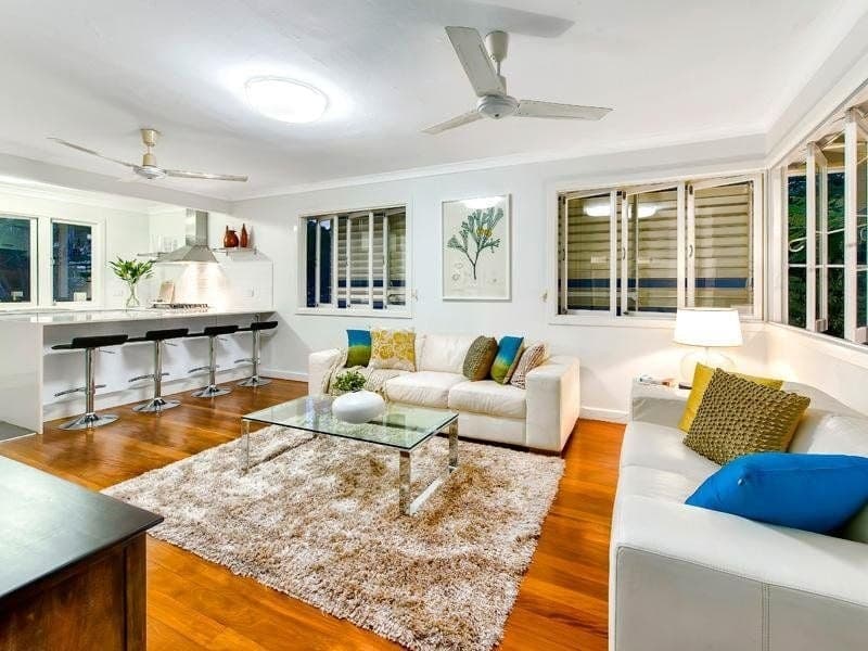 33 Ruby Road, MITCHELTON QLD, Mitchelton - Thumbnail 2