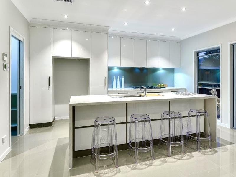 114 Glen Holm Street, MITCHELTON QLD, Mitchelton - Thumbnail 3