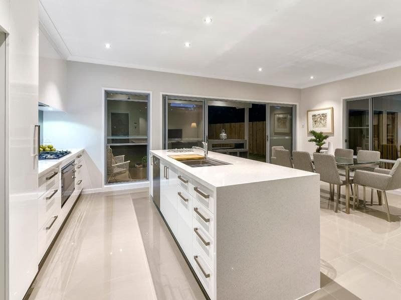 114 Glen Holm Street, MITCHELTON QLD, Mitchelton - Thumbnail 5