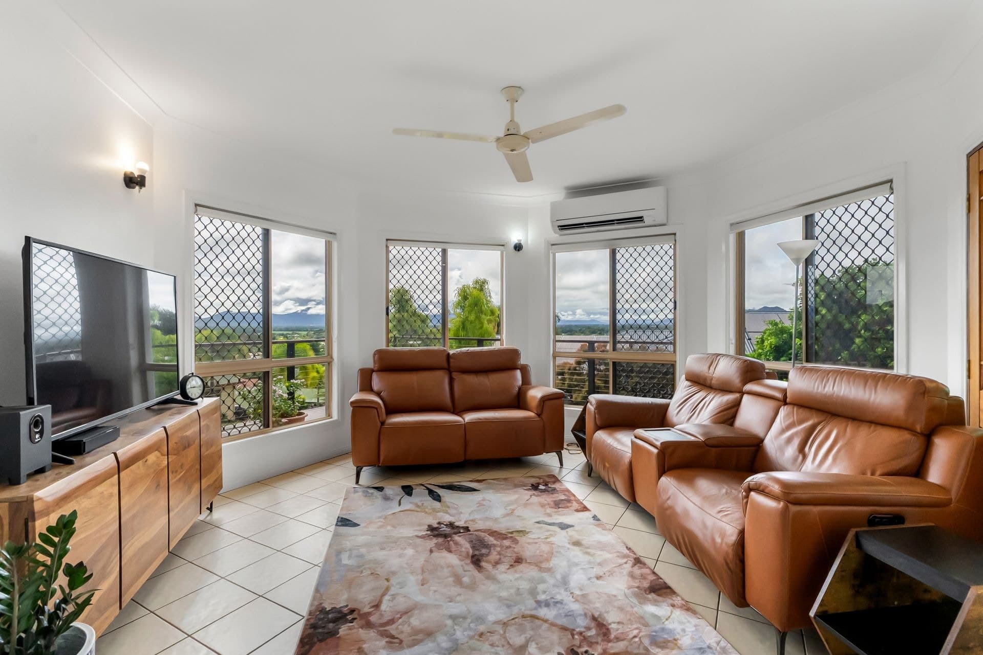 27 Dorunda Street, Mount Sheridan QLD, Mount Sheridan - Thumbnail 8