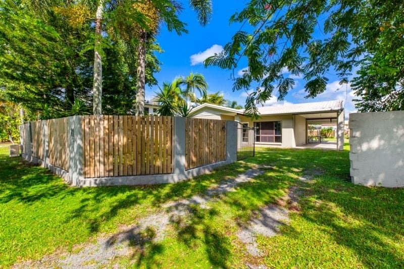 11 Sandra Close, Trinity Park QLD, Trinity Park - Thumbnail 2