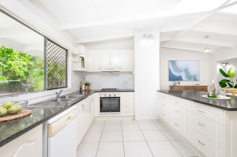 7 Lockwood Close, Whitfield QLD, Whitfield - Thumbnail 3