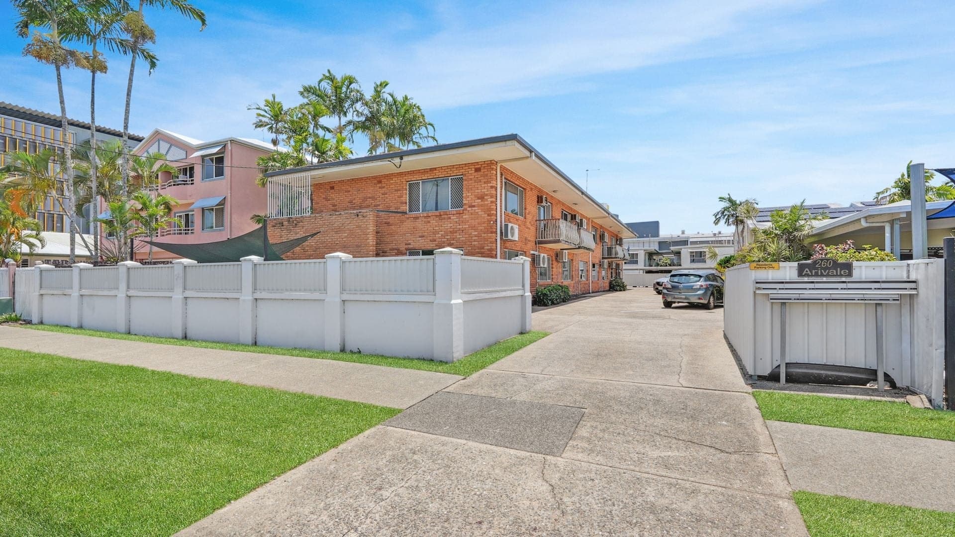 1/260 Grafton Street, Cairns North QLD, Cairns North - Image 1