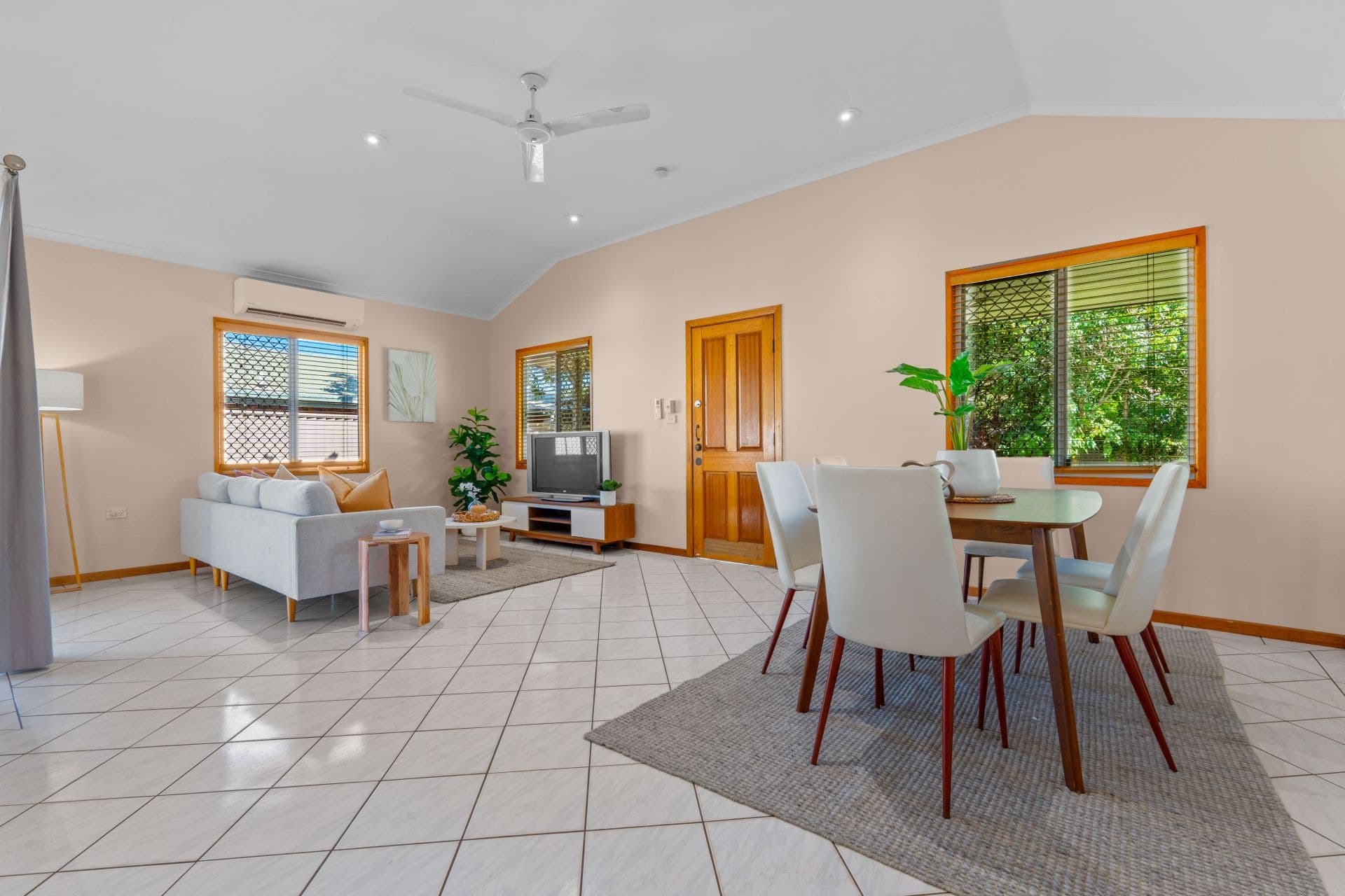 6 Robson Street, Kanimbla QLD, Kanimbla - Thumbnail 4
