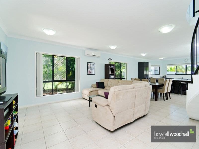 87 Glen Holm Street, MITCHELTON QLD, Mitchelton - Thumbnail 6