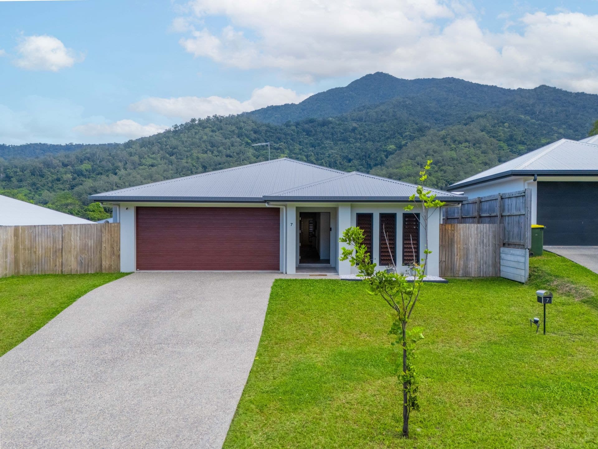 7 Lacebark Crescent, Bentley Park QLD, Bentley Park - Thumbnail 3