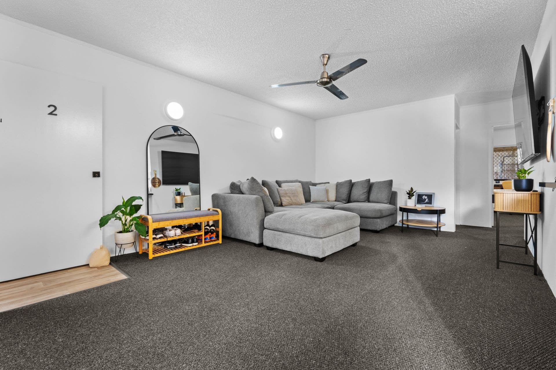 2/11 Balaclava Road, Earlville QLD, Earlville - Thumbnail 5