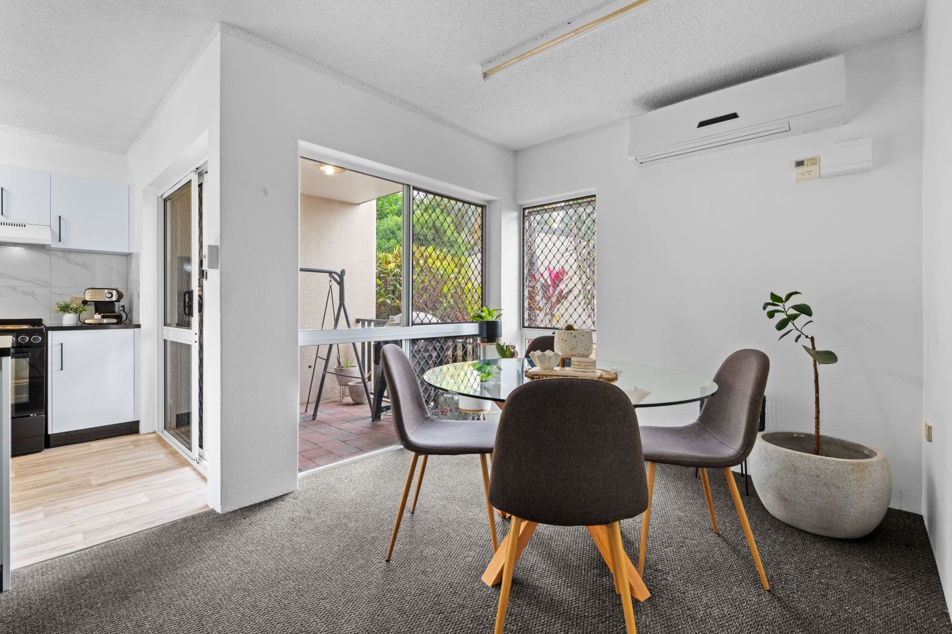 2/11 Balaclava Road, Earlville QLD, Earlville - Thumbnail 8