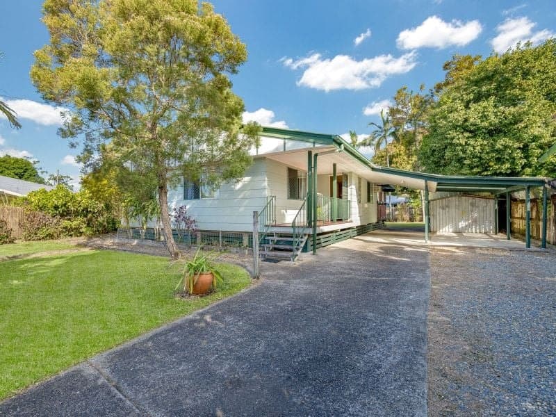 2 Witney Street, Manoora QLD, Manoora - Thumbnail 2