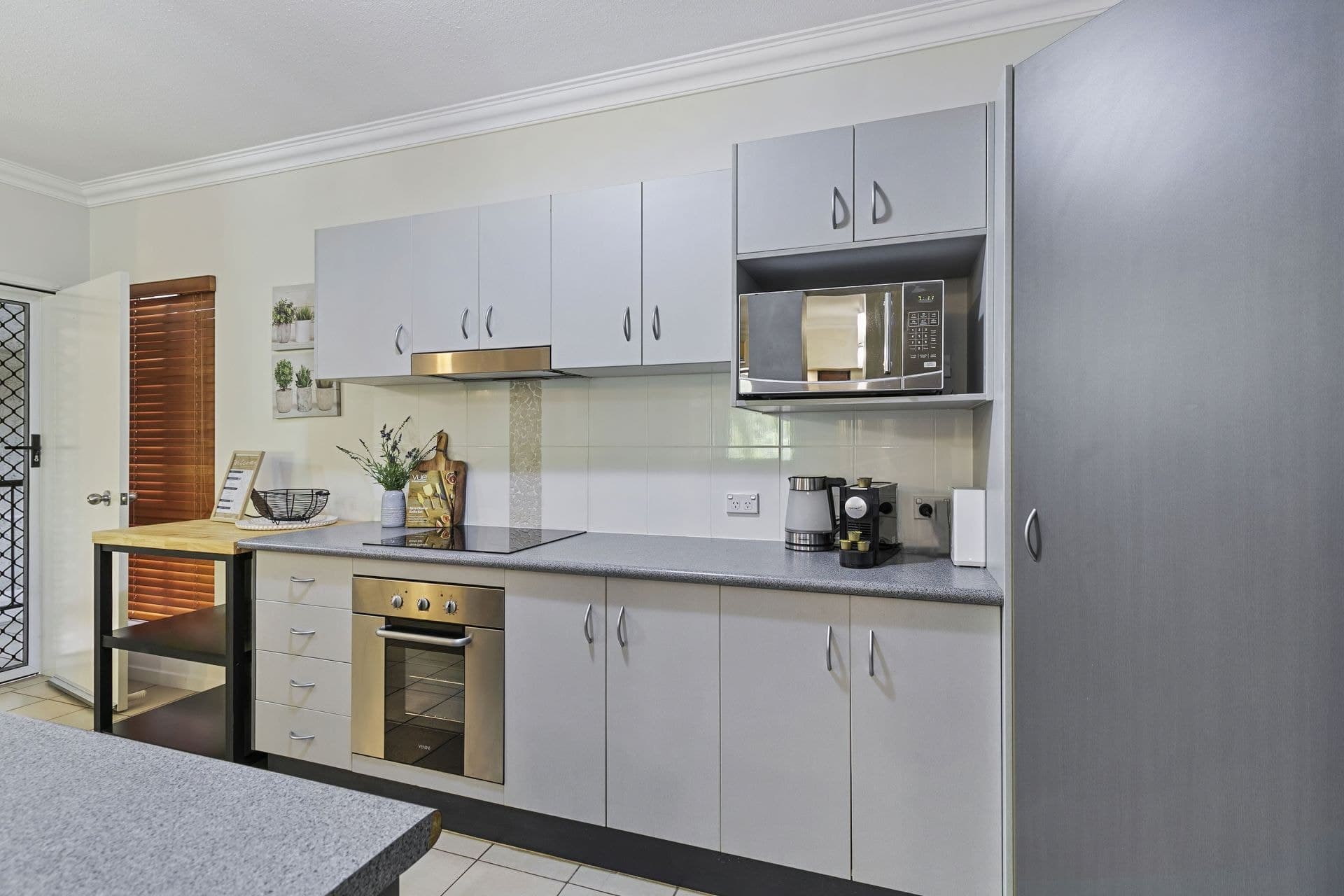 2404/22-26 Clifton Road, Clifton Beach QLD, Clifton Beach - Image 1