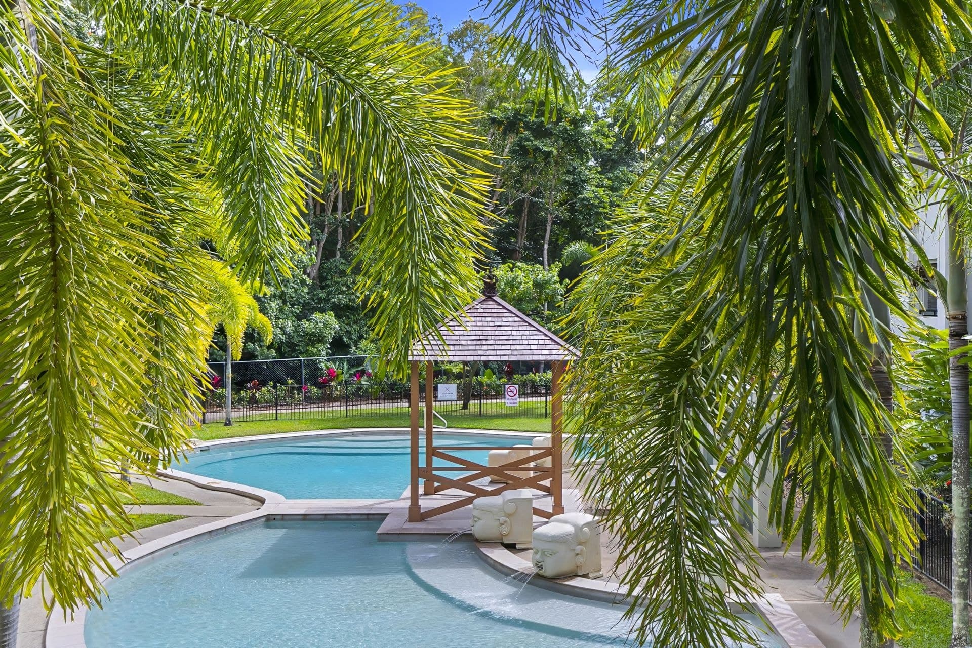 2404/22-26 Clifton Road, Clifton Beach QLD, Clifton Beach - Thumbnail 4