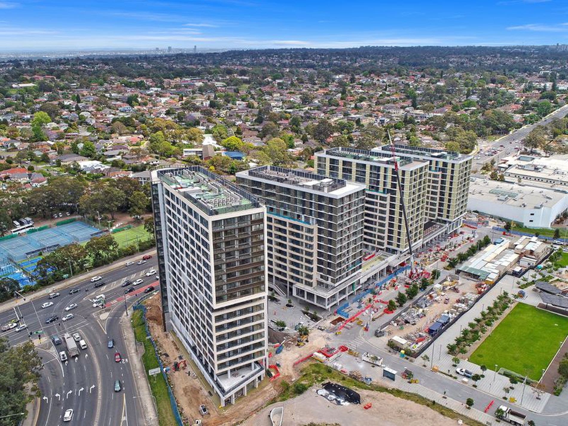 3 Bedroom / 21 Halifax Street, MACQUARIE PARK, Macquarie Park - Thumbnail 3