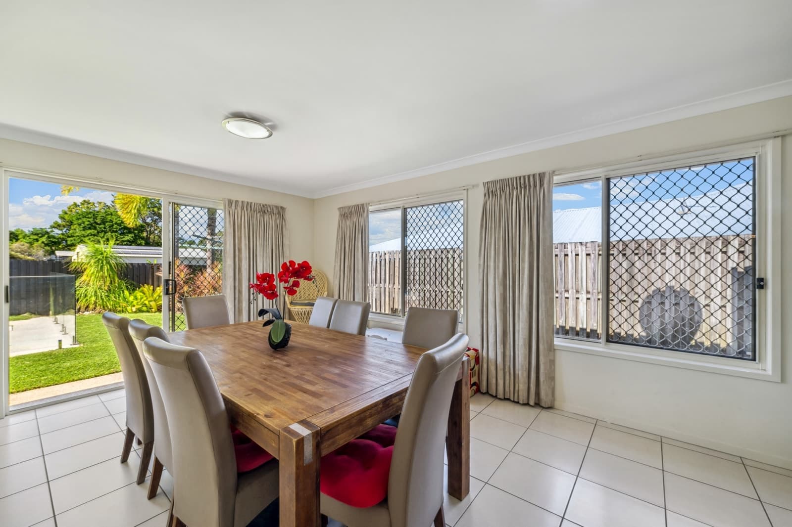 1 Usher Boulevard, BEERWAH, Beerwah - Thumbnail 7