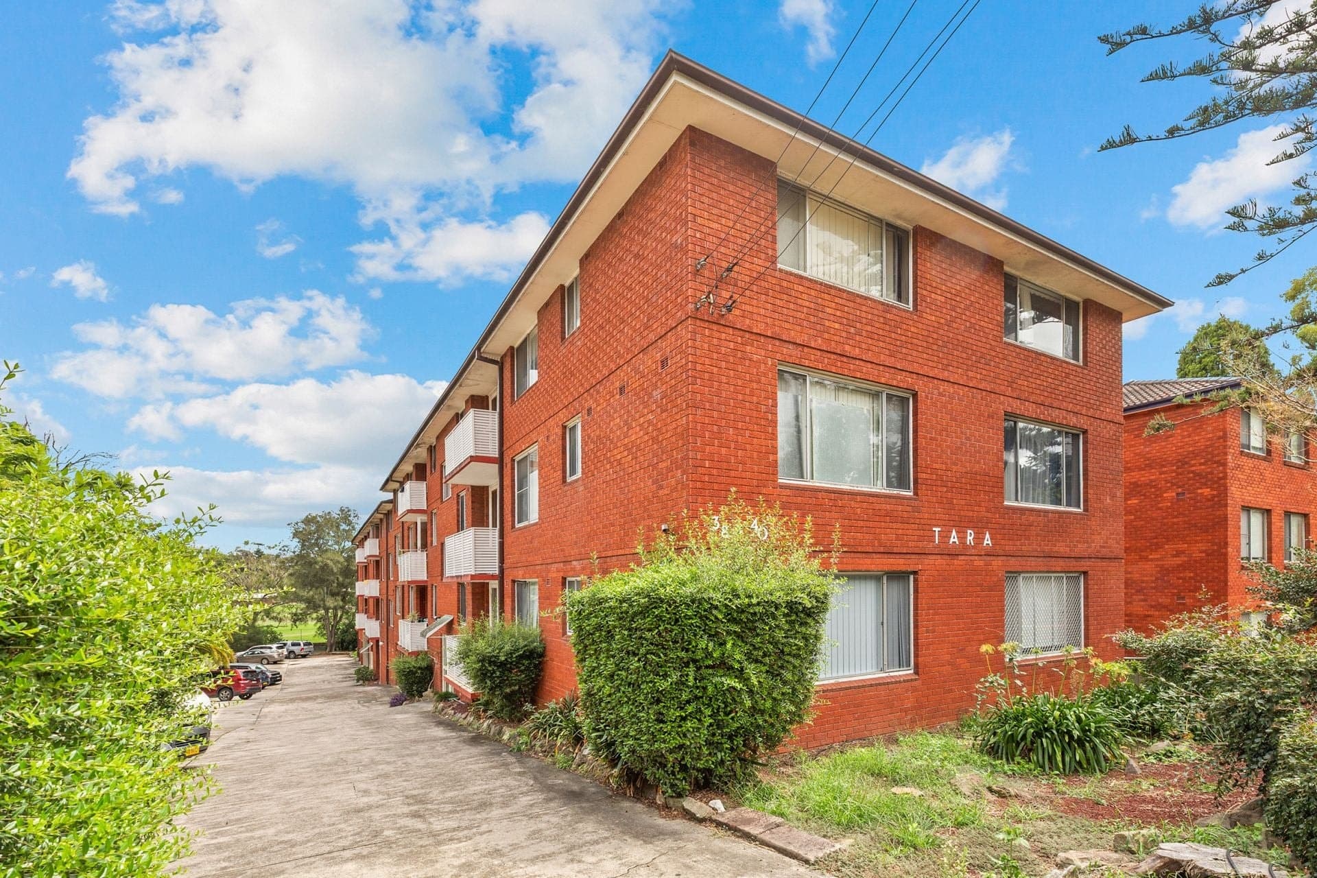 8/38-40 Meadow Crescent Meadowbank NSW, Meadowbank - Image 1