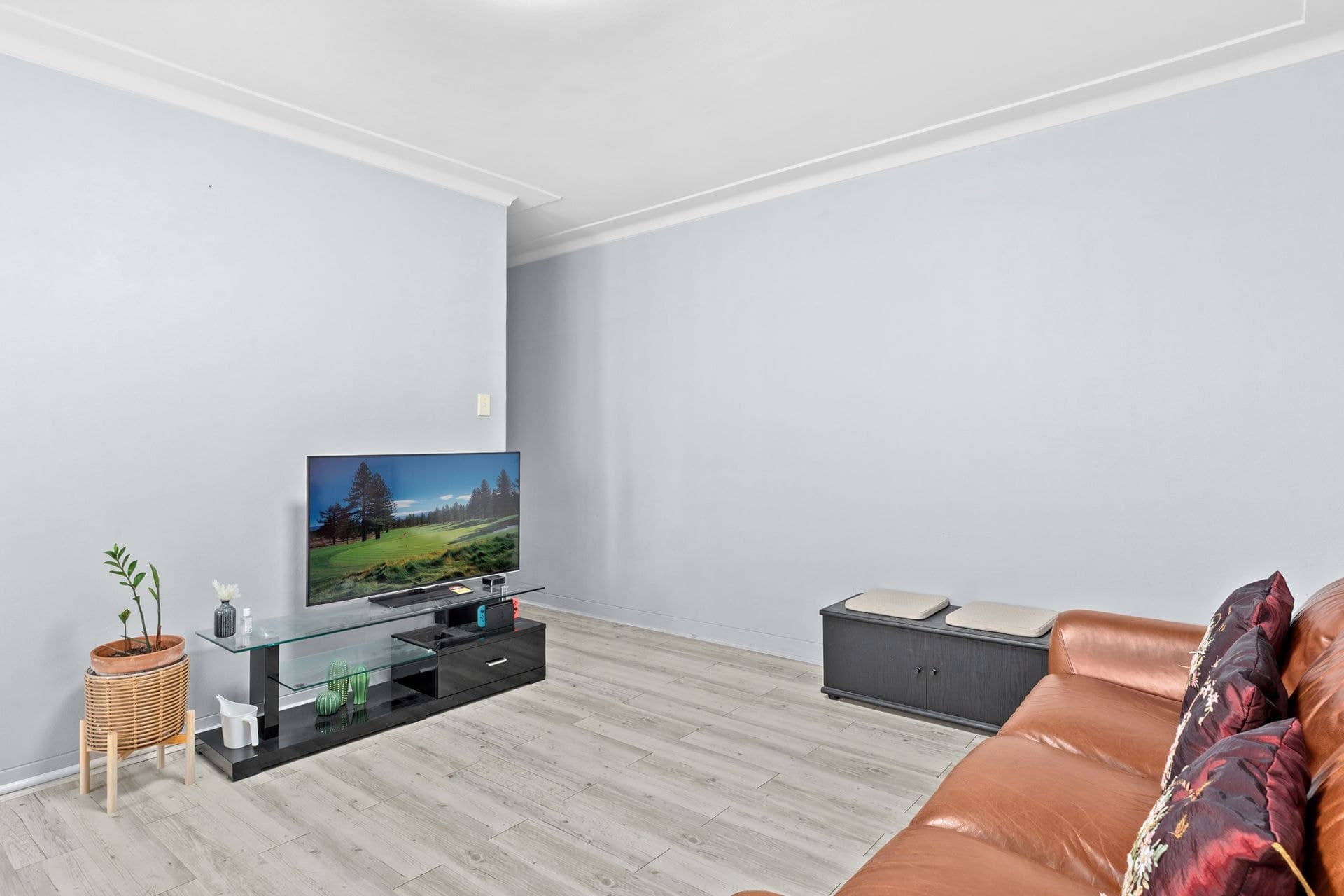 10/8 Bank Street Meadowbank NSW, Meadowbank - Thumbnail 2