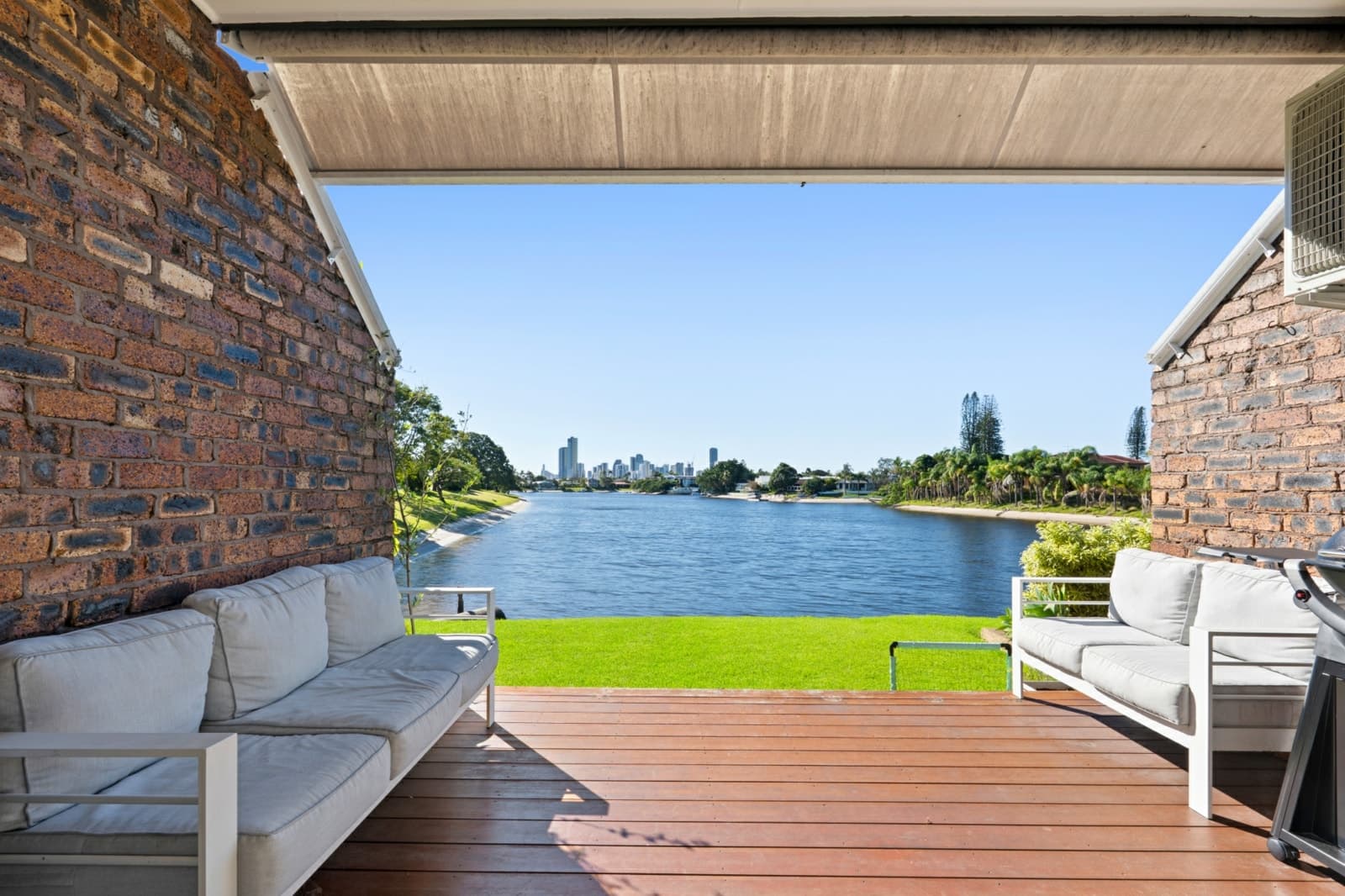 10/55-57 Karbunya Street, MERMAID WATERS, Mermaid Waters - Thumbnail 2