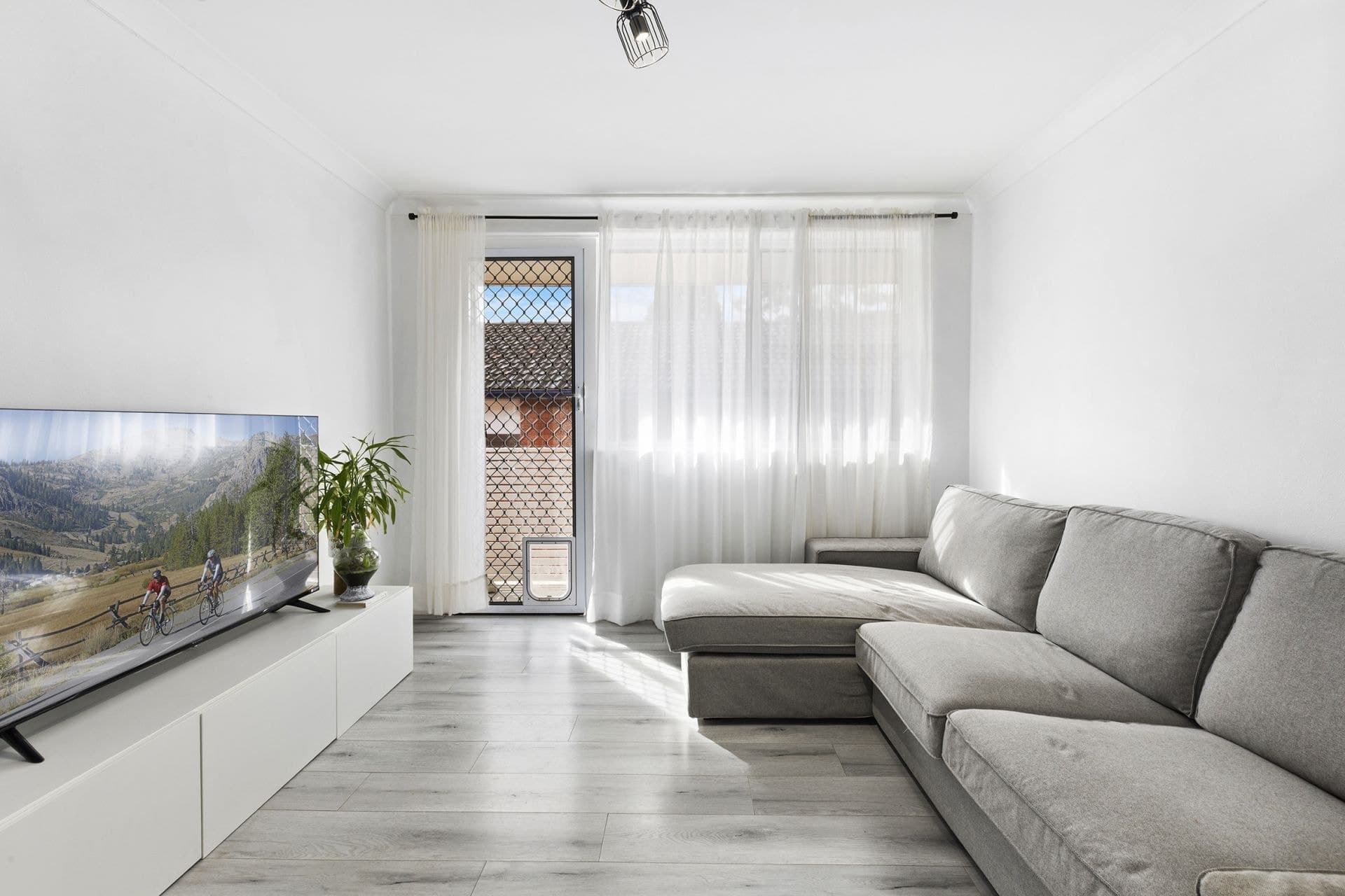 10/38-40 Meadow Crescent Meadowbank NSW, Meadowbank - Thumbnail 3