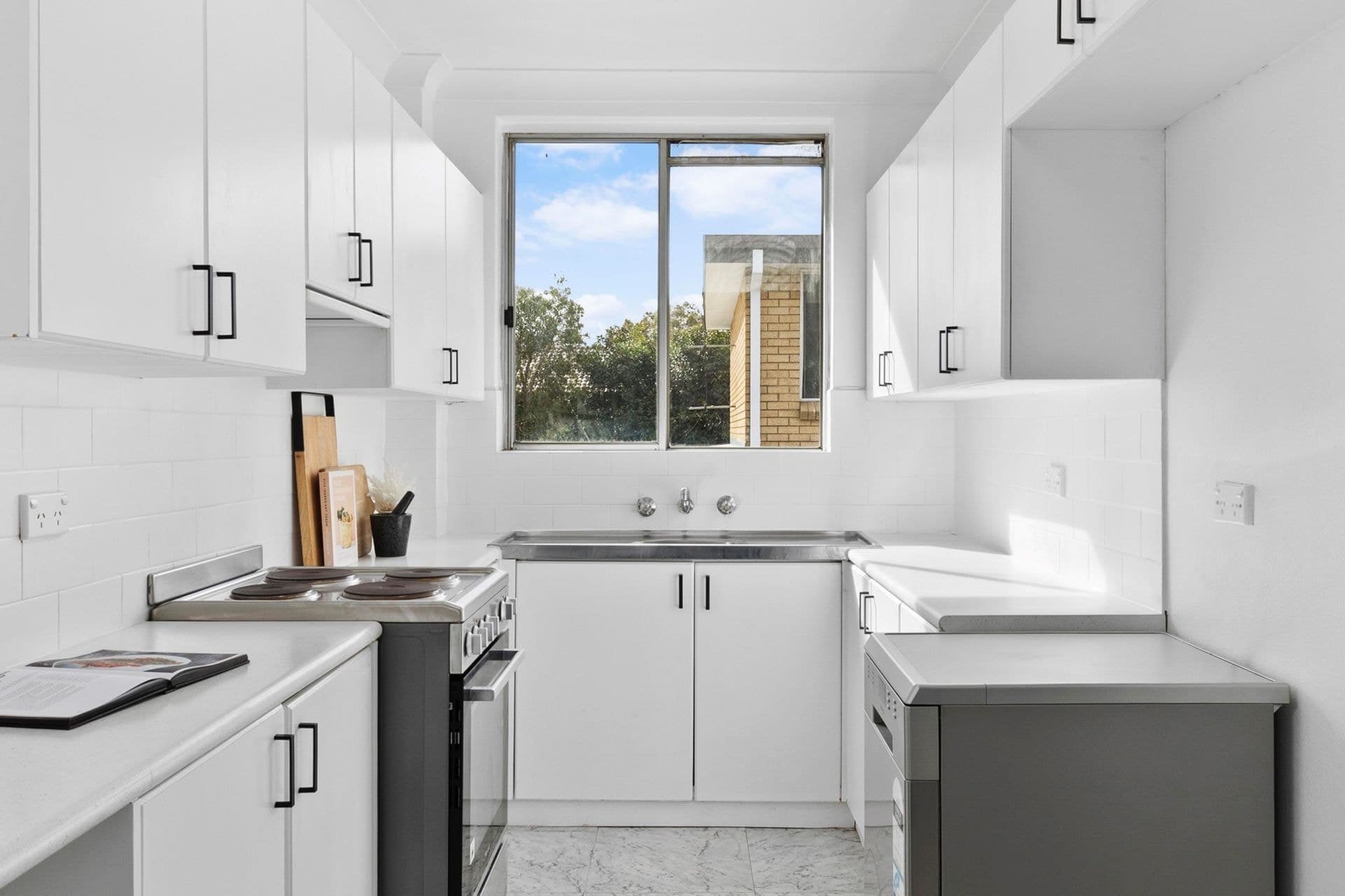 15/17 Meadow Crescent Meadowbank NSW, Meadowbank - Thumbnail 3