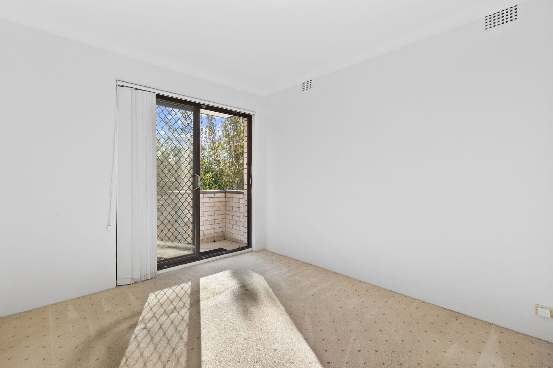 17/18-18A Meadow Crescent Meadowbank NSW, Meadowbank - Thumbnail 4