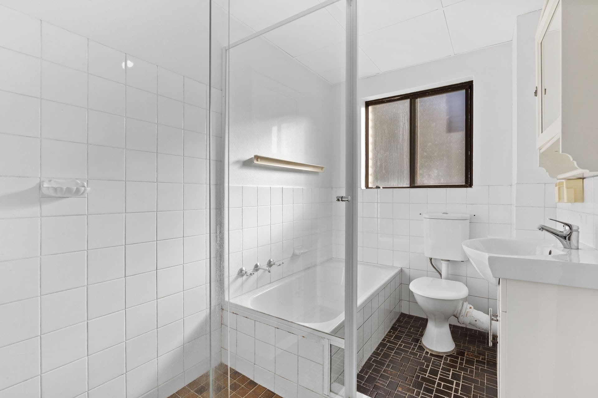 17/18-18A Meadow Crescent Meadowbank NSW, Meadowbank - Thumbnail 5