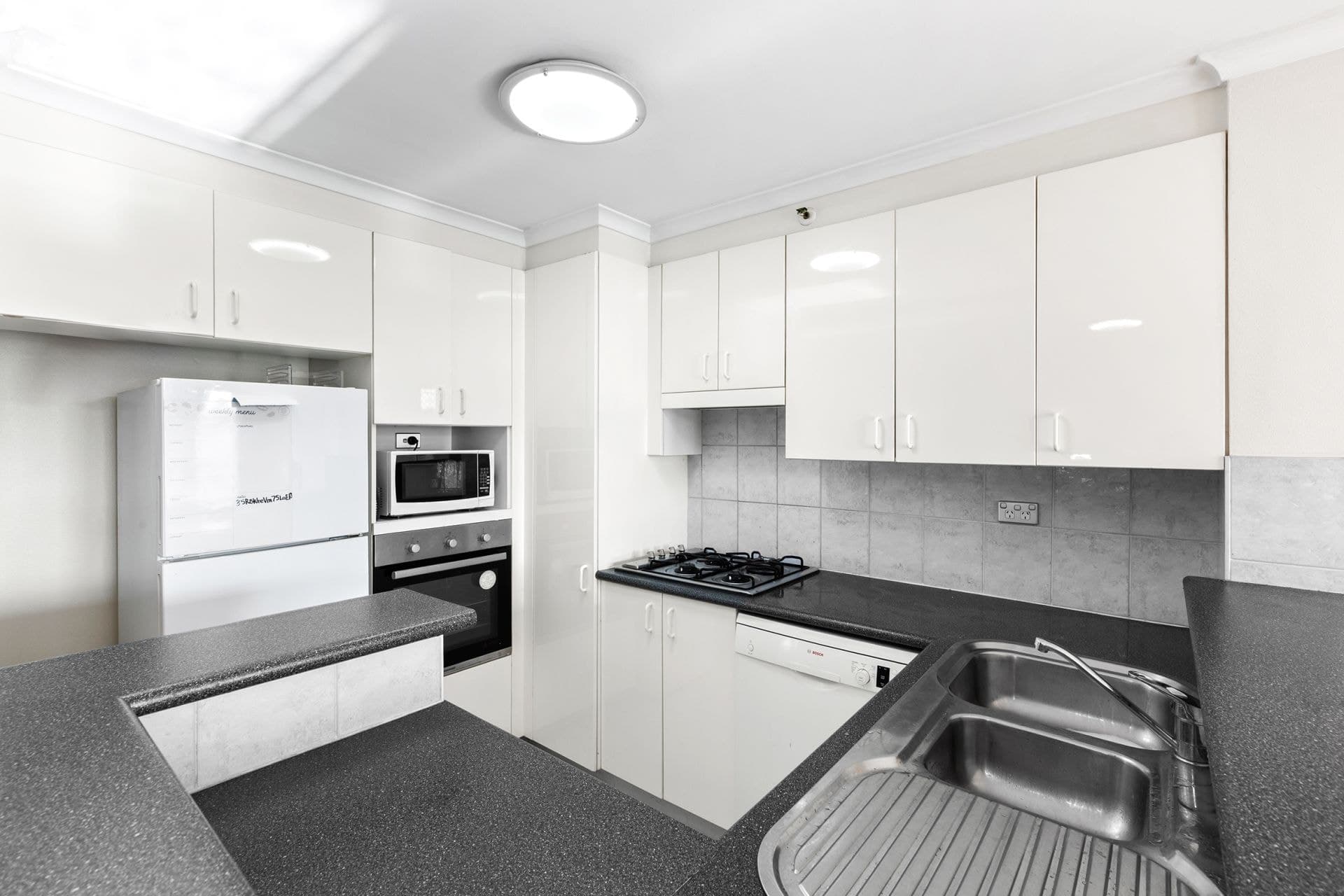 12/1-55 West Parade WEST RYDE NSW, West Ryde - Thumbnail 2