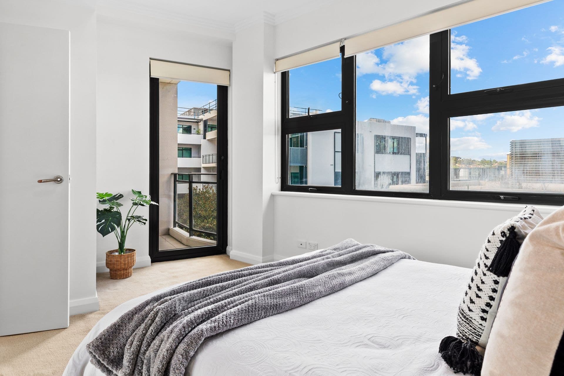 29/13 Bay Drive Meadowbank NSW, Meadowbank - Thumbnail 8
